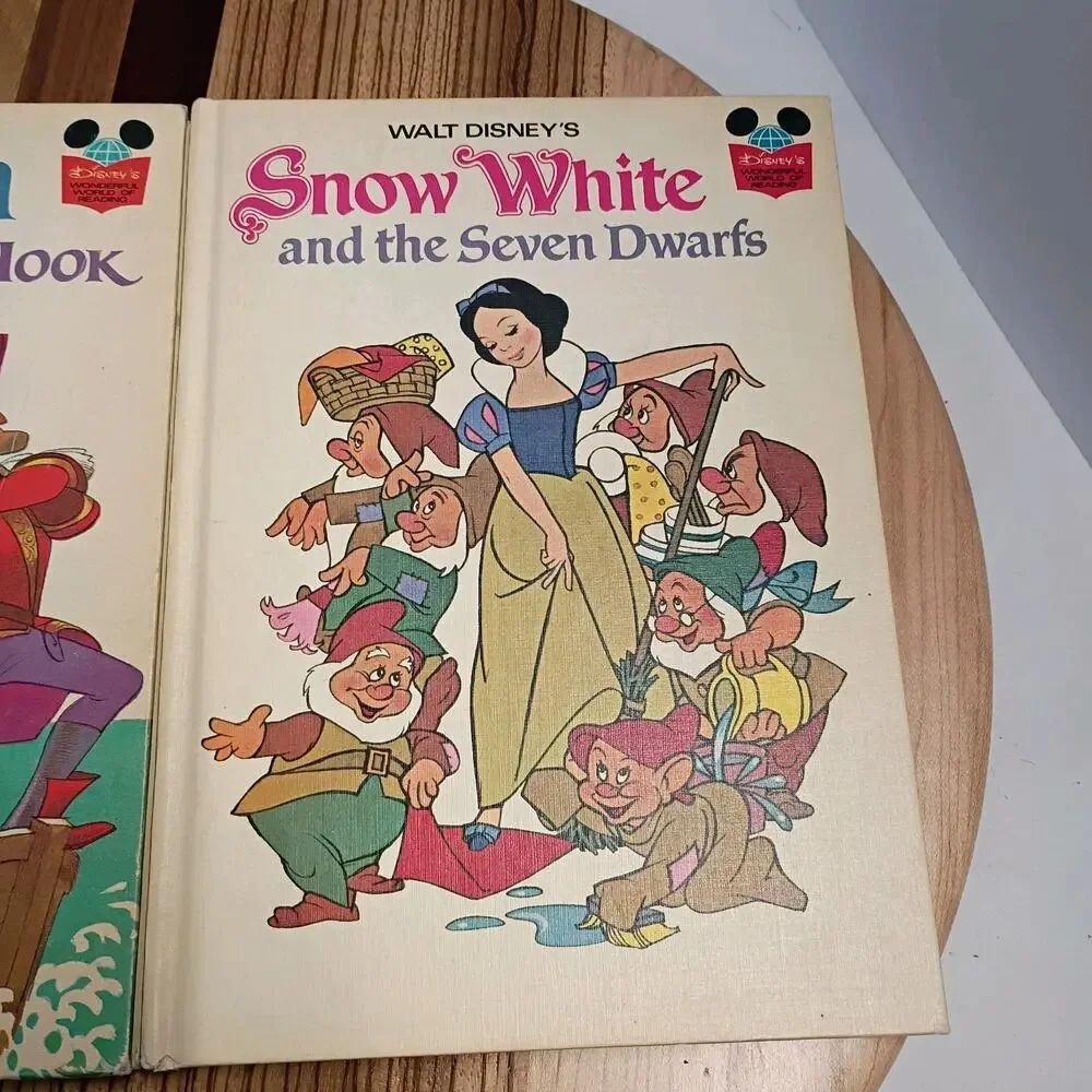 Vintage Walt Disney Peter Pan And Snow White Hard Cover Books